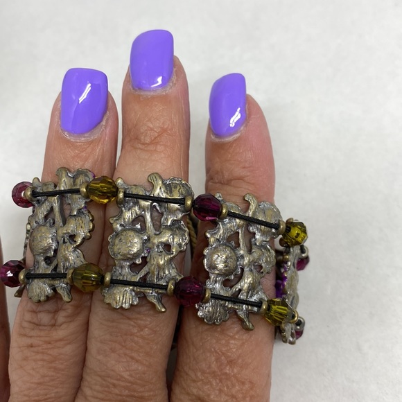 Beautiful Victorian revival stretch bracelet with floral motif - Picture 8 of 10